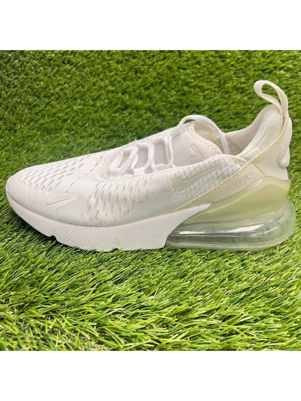 Nike Air Max 270 Boys Size 4Y White Athletic Running Walking Shoes Sneakers